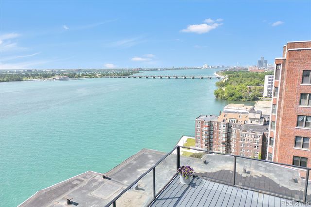 8200 E Jefferson Ave 1610, Detroit, MI 48214