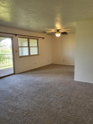 829 Country Club Drive SE APT 2A, Rio Rancho, NM 87124