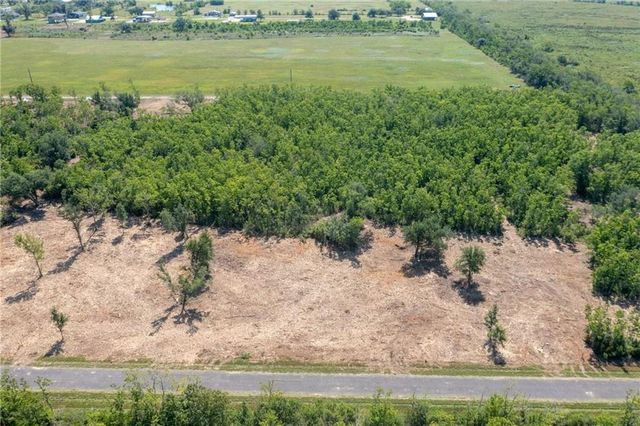 Brister Lane, Lake Charles, LA 70607