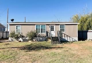 706 SW 8th St, Andrews, TX 79714