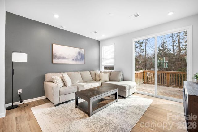 1230 Keydet Drive 31, Charlotte, NC 28216