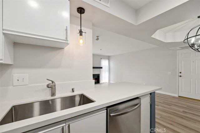 801 Pine Avenue 401, Long Beach, CA 90813