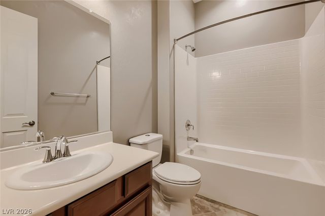 488 Sterling Falls Avenue, Henderson, NV 89011