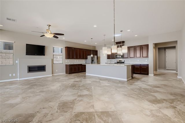 488 Sterling Falls Avenue, Henderson, NV 89011