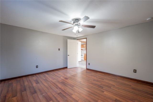 116 Mulling Ln, Mt Pleasant Twp, PA 15650