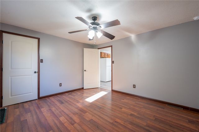 116 Mulling Ln, Mt Pleasant Twp, PA 15650