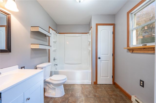 116 Mulling Ln, Mt Pleasant Twp, PA 15650