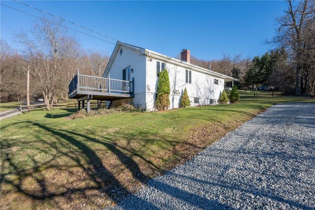 116 Mulling Ln, Mt Pleasant Twp, PA 15650