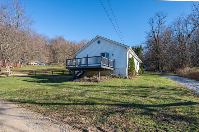 116 Mulling Ln, Mt Pleasant Twp, PA 15650