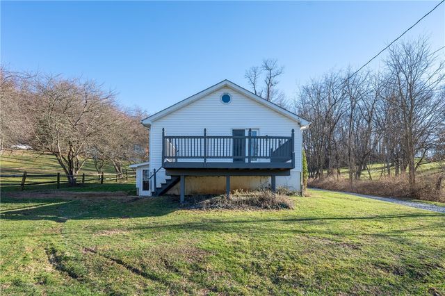 116 Mulling Ln, Mt Pleasant Twp, PA 15650