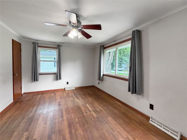 7171 NW 54th Avenue, Urbandale, IA 50322
