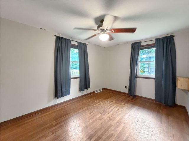 7171 NW 54th Avenue, Urbandale, IA 50322