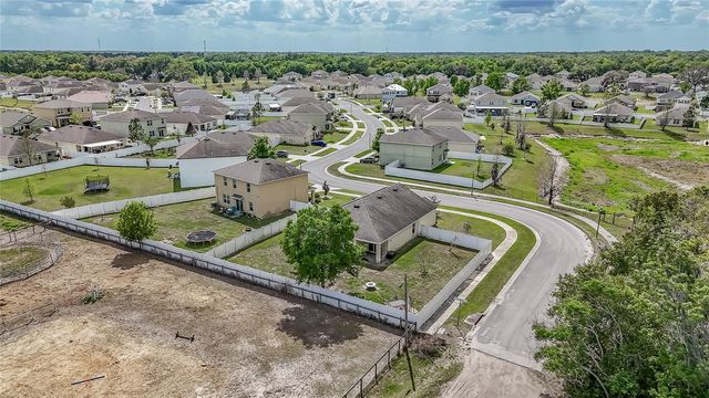 35900 HILLBROOK AVENUE, Zephyrhills, FL 33541