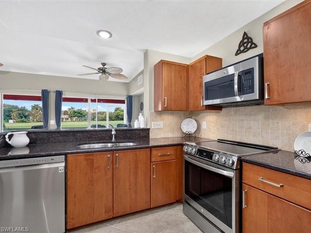 13170 Oakmont DR 6, Fort Myers, FL 33907