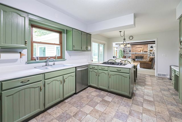 6355 SHADYSIDE Drive, Erie, PA 16505