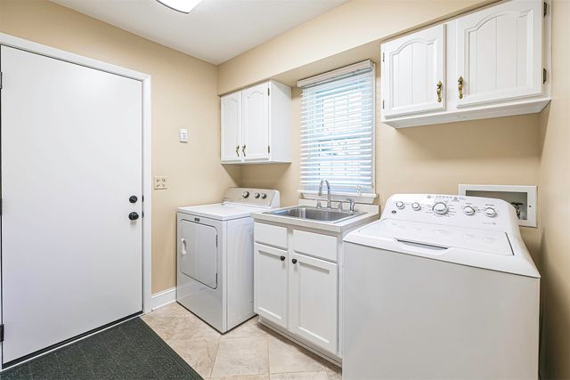 6355 SHADYSIDE Drive, Erie, PA 16505