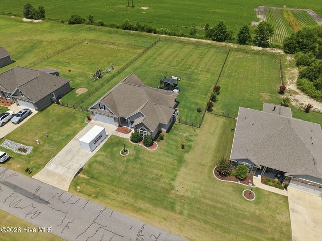 112 N Merganser Drive, Pikeville, NC 27863