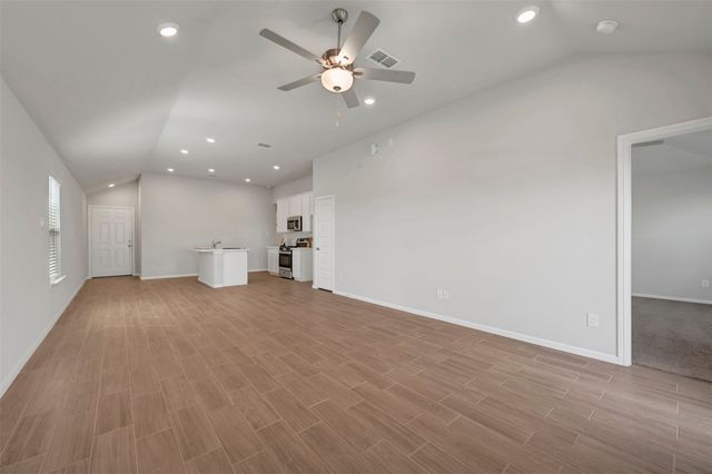 14273 Zealand Drive, Pilot Point, TX 76258
