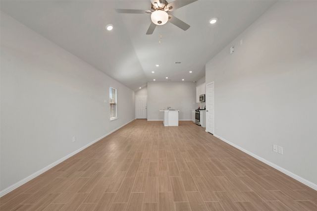 14273 Zealand Drive, Pilot Point, TX 76258