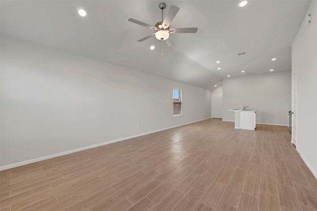 14273 Zealand Drive, Pilot Point, TX 76258