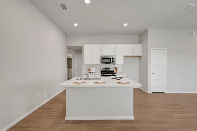 14273 Zealand Drive, Pilot Point, TX 76258