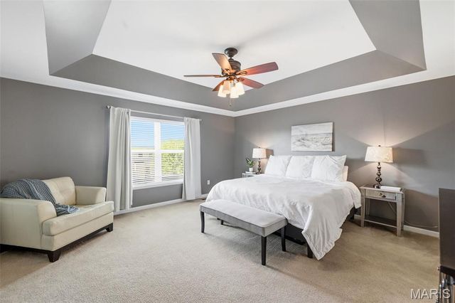 176 Berry Manor Circle, St Peters, MO 63376