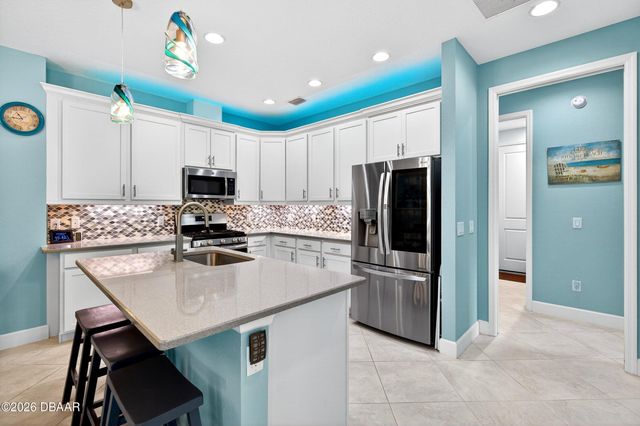 1169 Fins Up Court, Daytona Beach, FL 32124