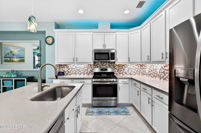 1169 Fins Up Court, Daytona Beach, FL 32124