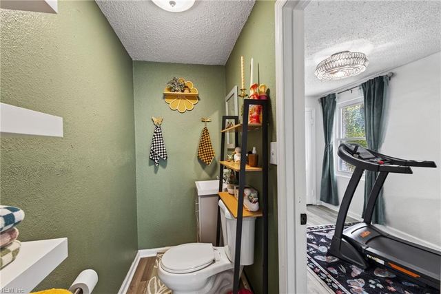 3566 Ladd AVE, Norfolk, VA 23502