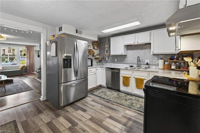 3566 Ladd AVE, Norfolk, VA 23502