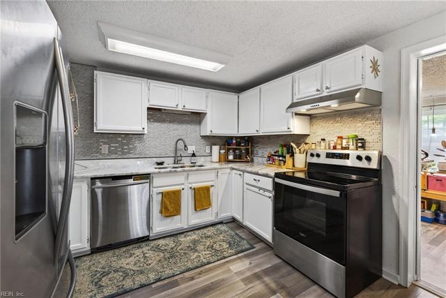 3566 Ladd AVE, Norfolk, VA 23502