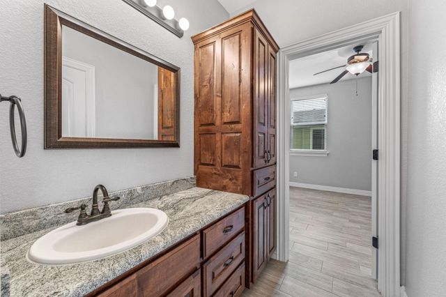 130 Elk Cove, Stephenville, TX 76401