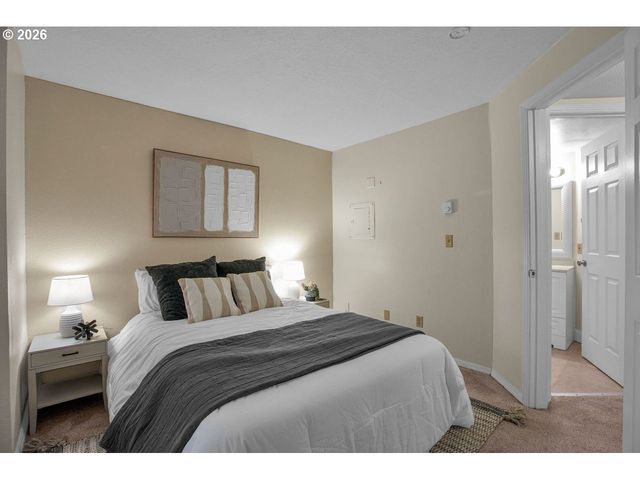 12776 Se 110TH Ct, Clackamas, OR 97015