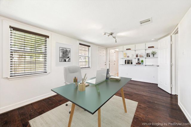 3811 Walker Street, Houston, TX 77023