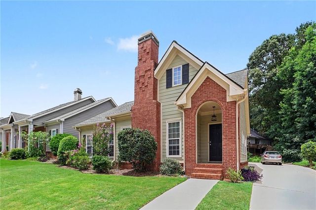 215 Pickets Row, Peachtree City, GA 30269