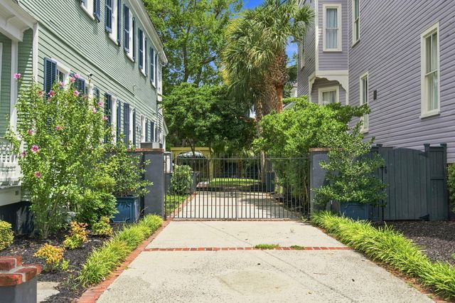 6 Rutledge Avenue, Charleston, SC 29401