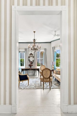 6 Rutledge Avenue, Charleston, SC 29401