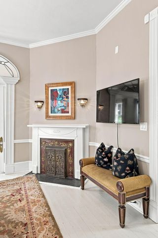 6 Rutledge Avenue, Charleston, SC 29401