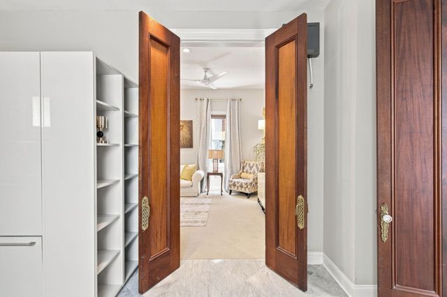 6 Rutledge Avenue, Charleston, SC 29401