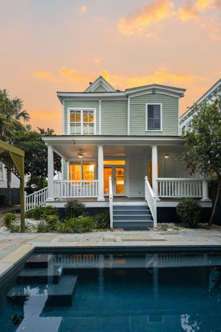 6 Rutledge Avenue, Charleston, SC 29401