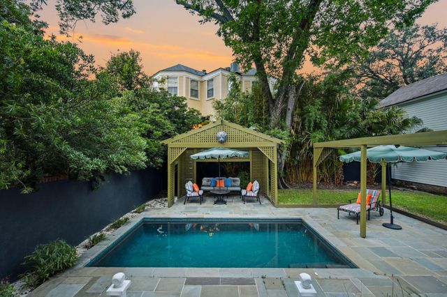 6 Rutledge Avenue, Charleston, SC 29401