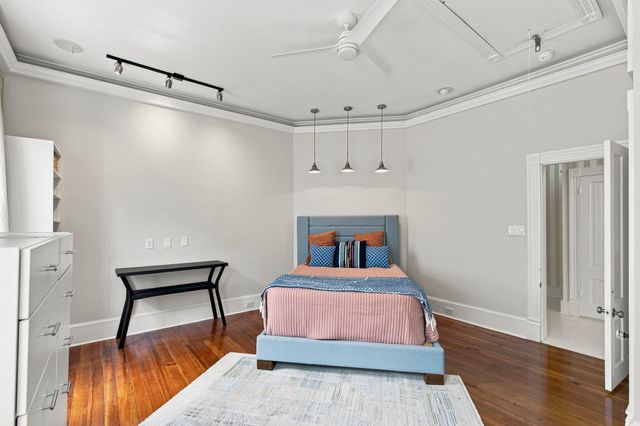 6 Rutledge Avenue, Charleston, SC 29401