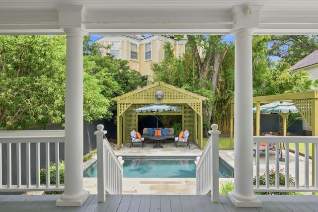 6 Rutledge Avenue, Charleston, SC 29401