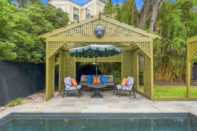 6 Rutledge Avenue, Charleston, SC 29401