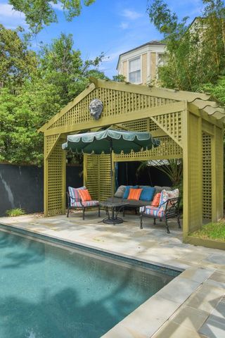 6 Rutledge Avenue, Charleston, SC 29401