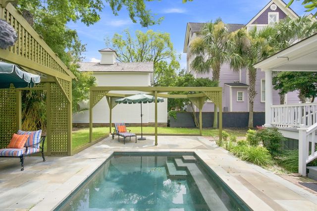 6 Rutledge Avenue, Charleston, SC 29401
