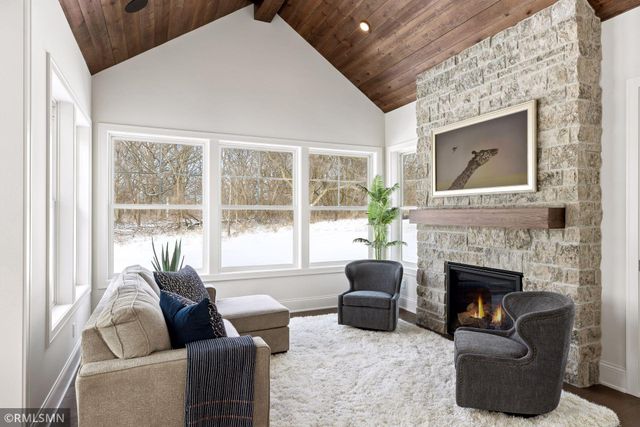 7390 Keswick Court, Grant, MN 55082