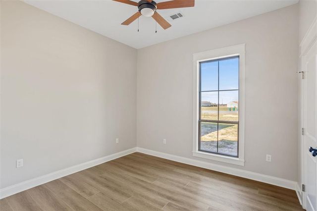 5873 N Crescent Drive, Iowa, LA 70647