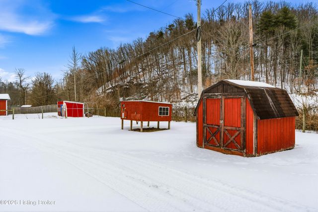 150 Downs Ln, Shepherdsville, KY 40165