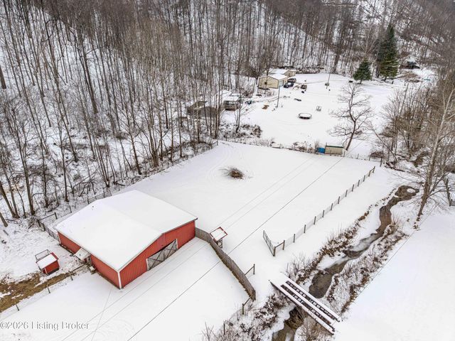 150 Downs Ln, Shepherdsville, KY 40165